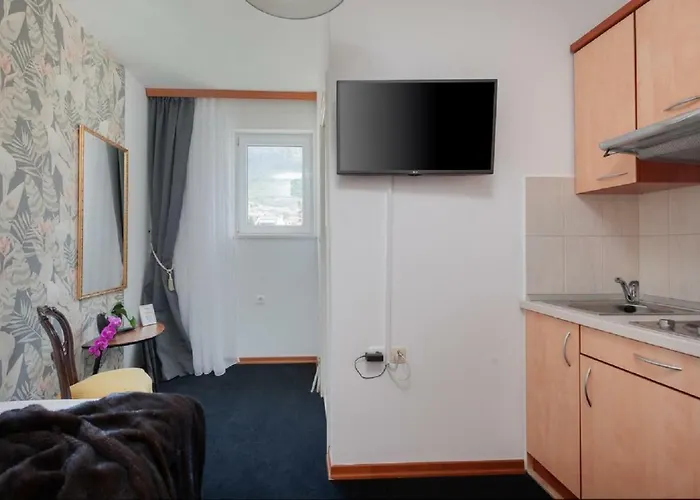 Il Giardino * Makarska