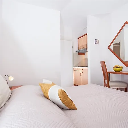 Il Giardino Apartment *